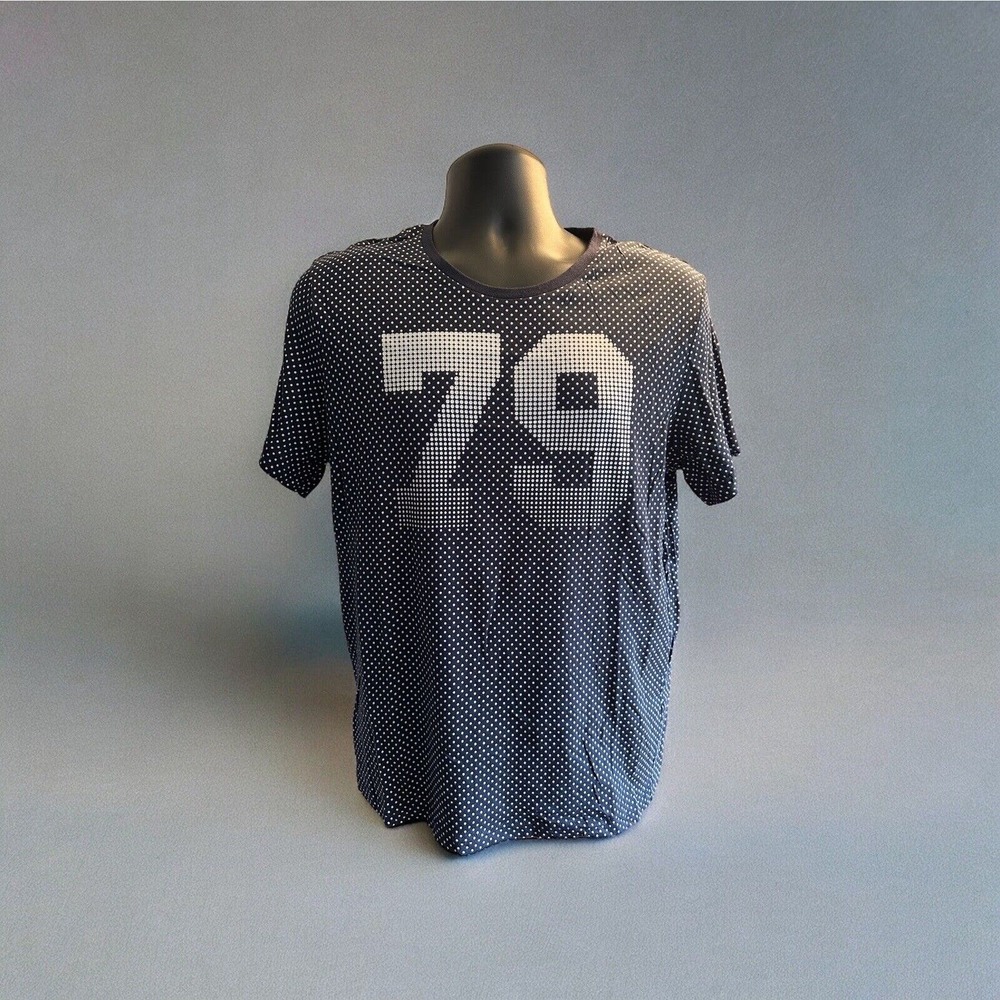 H&M Mens Blue Polka Dot Crew Neck Graphic TShirt Size M
